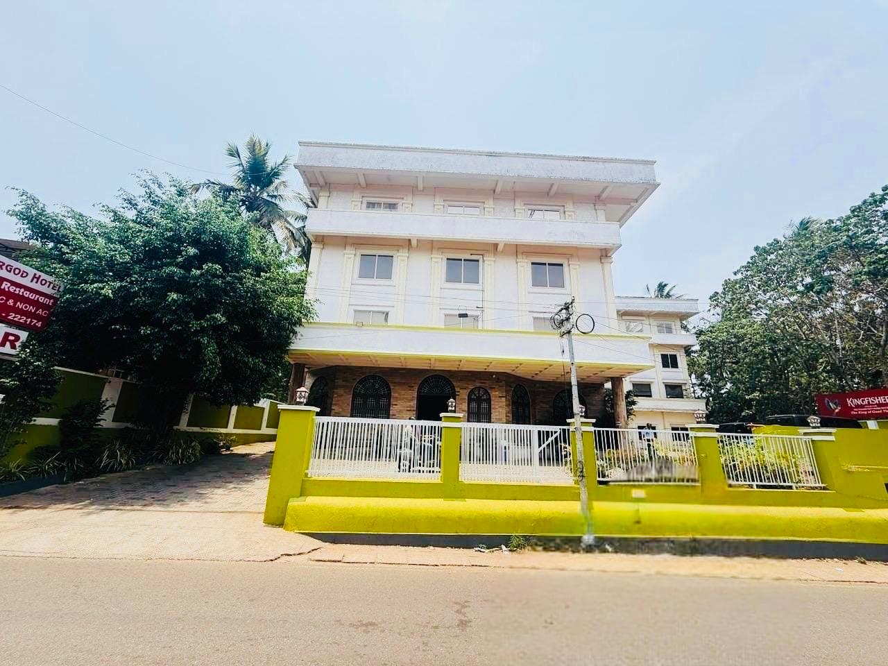 Kasargod Hotel, Kasaragod